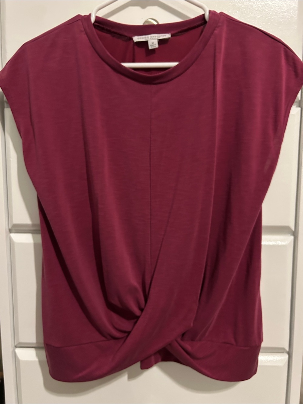 Green Envelope Berry Twist-Front Sleeveless Blouse